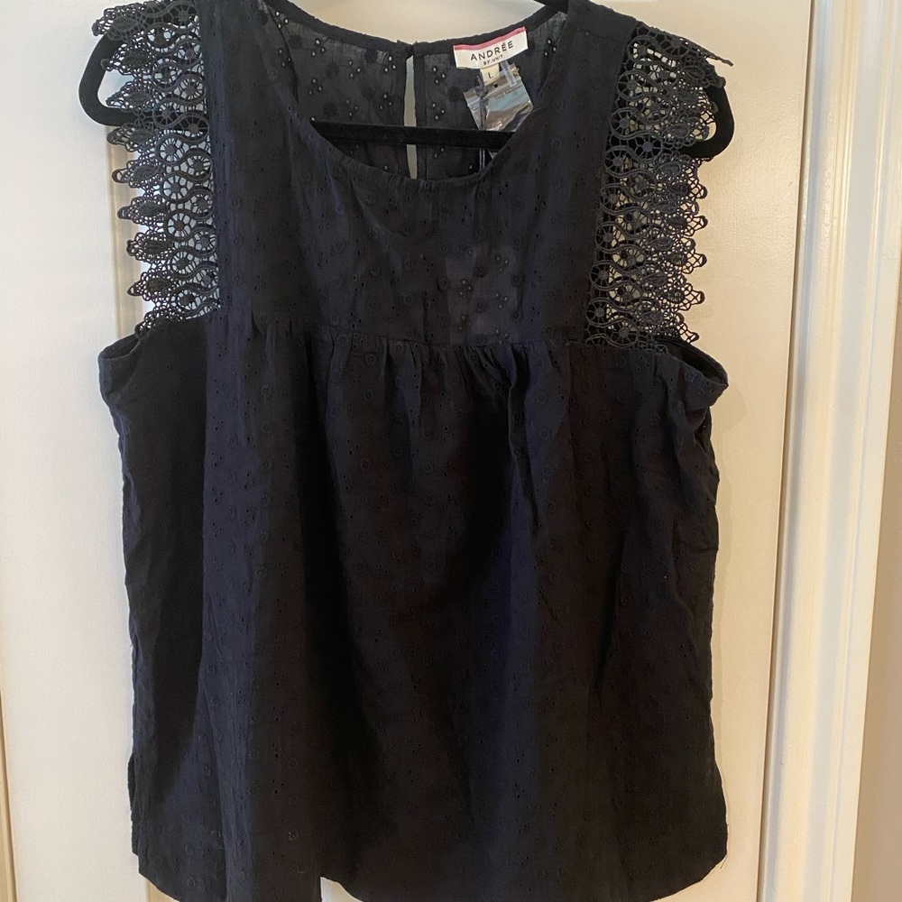 Andree black, sleeveless top